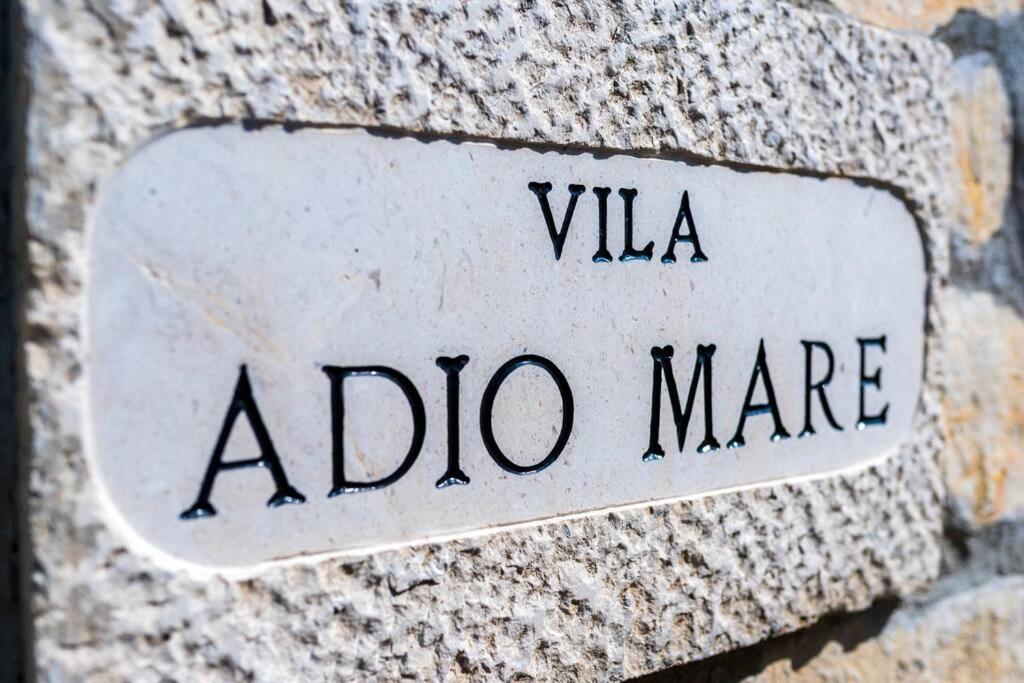 Isolated Paradise Adio Mare Milna  Exteriör bild